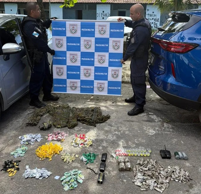 31º BPM apreendeu drogas na Comunidade Cesar Maia